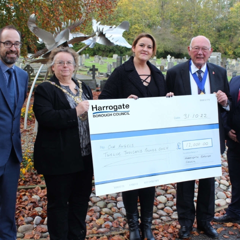 commercial and community development manager Jon Clubb, Harrogate Borough Mayor Councillor Victoria Oldham, chairperson of Our Angels Emma Lofthouse, Harrogate Borough Deputy Mayor Councillor Robert Windass and bereavement services manager Stephen Hemsworth