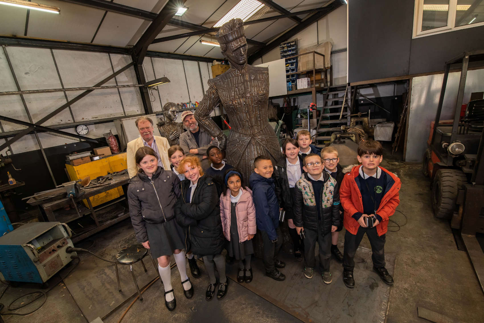 Pupils given preview of landmark sculpture for Northallerton