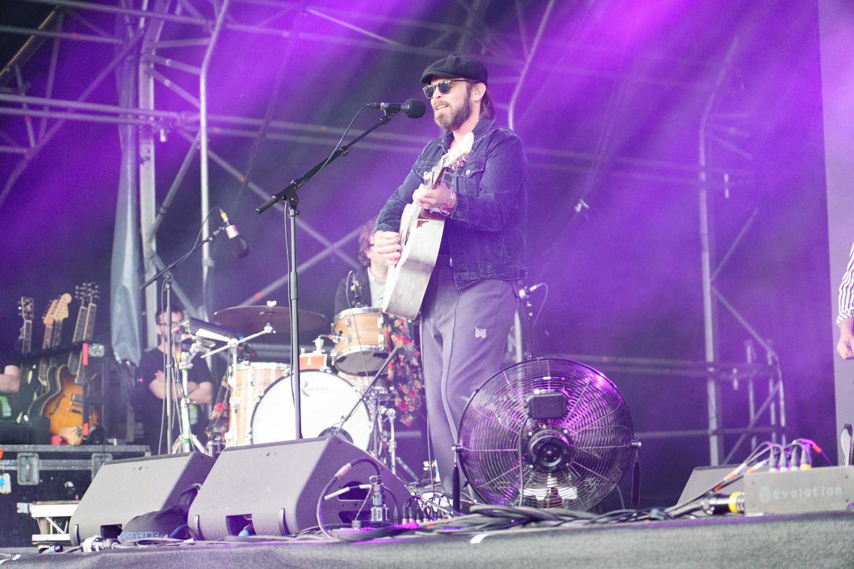 Deer Shed 2023 Gaz Coombes
