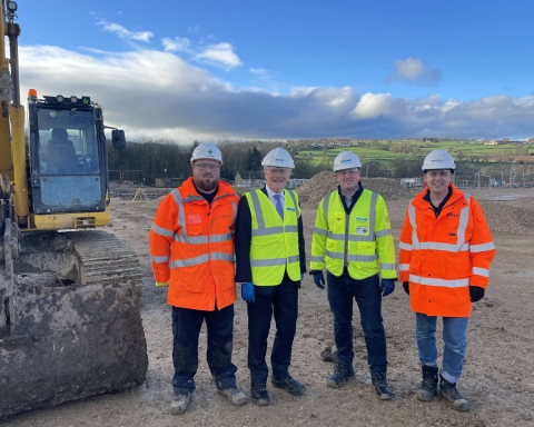 Andrew Jones MP visits Killinghall wastewater treatment works where Yorkshire Water is spending £19m to improve the river Nidd