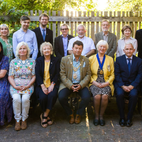 Harrogate Town Council Back Row (L-R) Councillors Mark Warr, Josy Thompson, Edward Metcalfe, Andrew Timothy, Paul Haslam, Patrick Milne, Graham Dixon, Monika Slater, Austin Wildmore and Viv Poskitt Front Row (L-R) Councillors Josy Caven, Paula Stott, Chrissie Holmes, Chris Aldred, Jenny Travena, Michael Harrison and David Allardyce Apologies received from David Goodall and Elizabeth Jackson