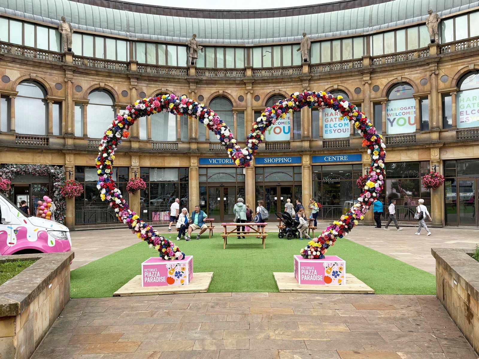 victoria shopping centre