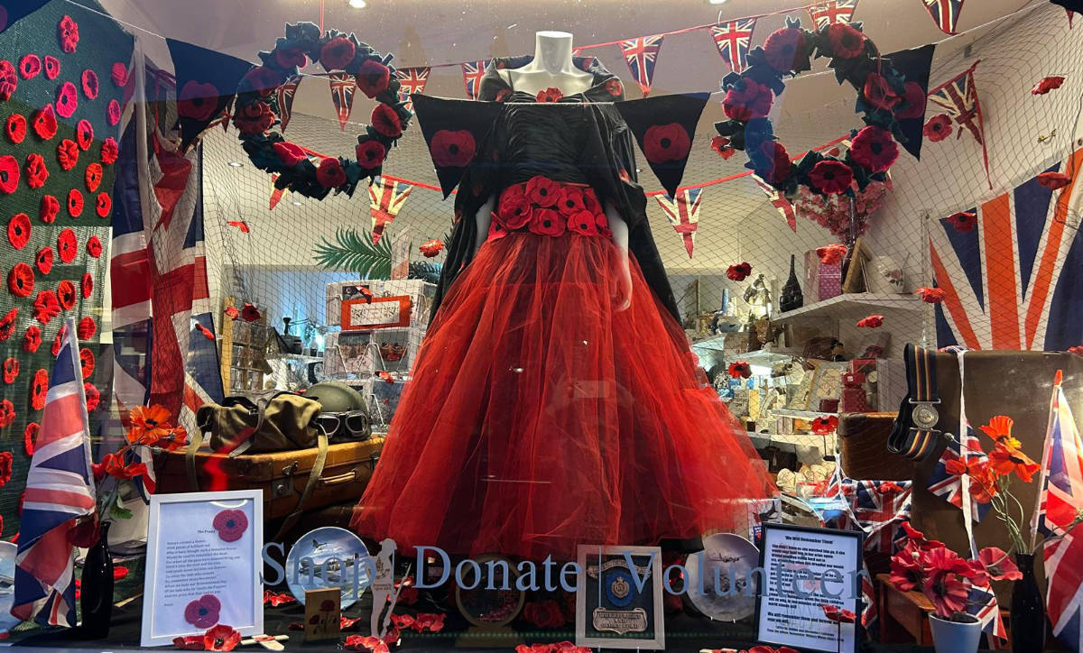 Saint Michael’s Hospice charity shop, Ripon, Remembrance Day window display