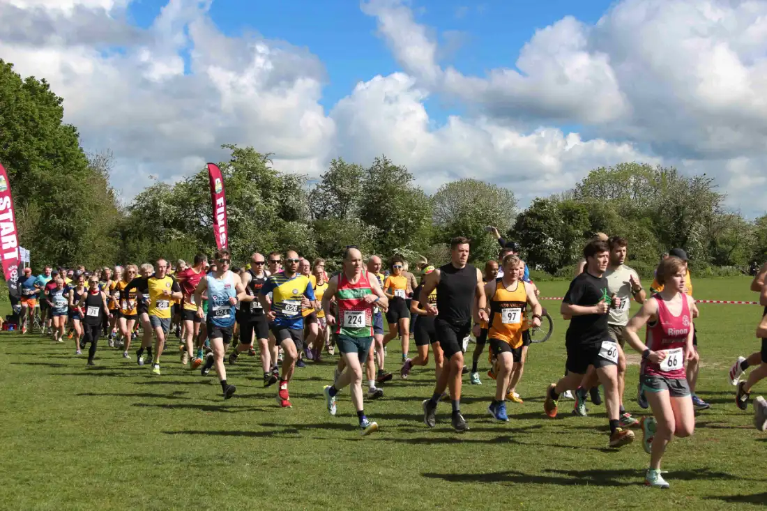 Runners set off at the start of the 2026 Ripon 10