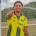 Harrogate Town AFC have signed left wing-back Ethan Bristow